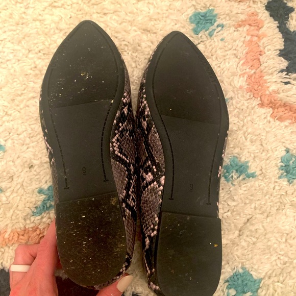 Faux Snake Skin Flats - Picture 3 of 3